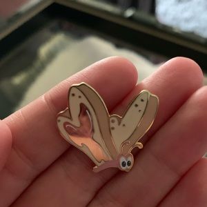 Disney FANTASY pin - Bread & Butterfly